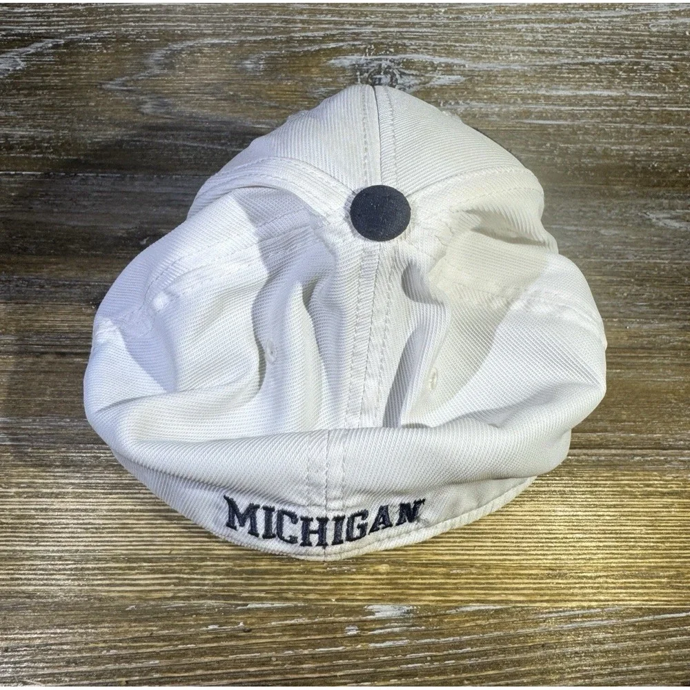 Vintage Adidas Michigan Wolverines Football Hat Size NCAA L/XL READ